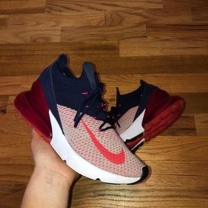 Women’s Nike air max 270